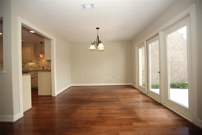 Foto del edificio - 22 Townhouse Ct