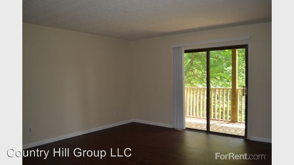 Building Photo - 565 Schenkel Ln