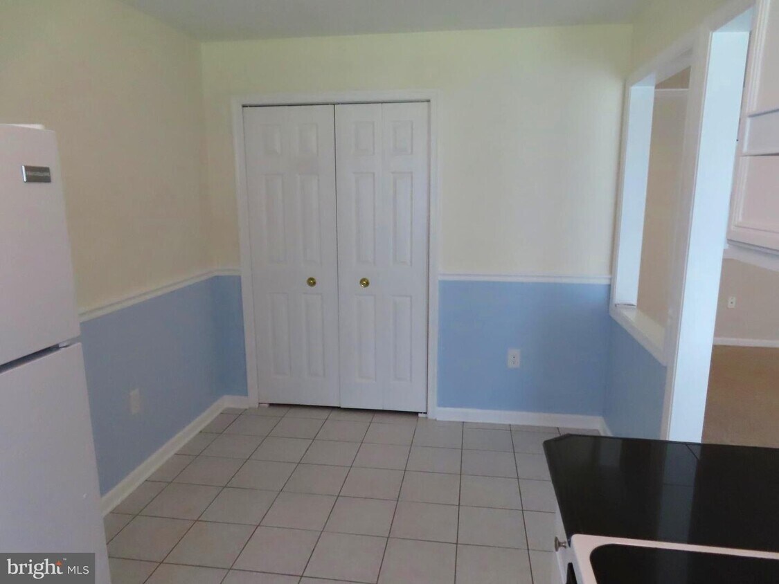 1130 Huntmaster Terrace NE, Leesburg, VA 20176 House Rental in