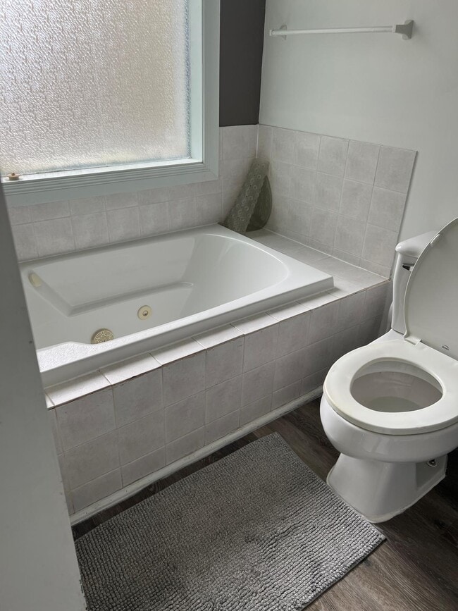 Building Photo - 53 Rue Dollard-Des Ormeaux