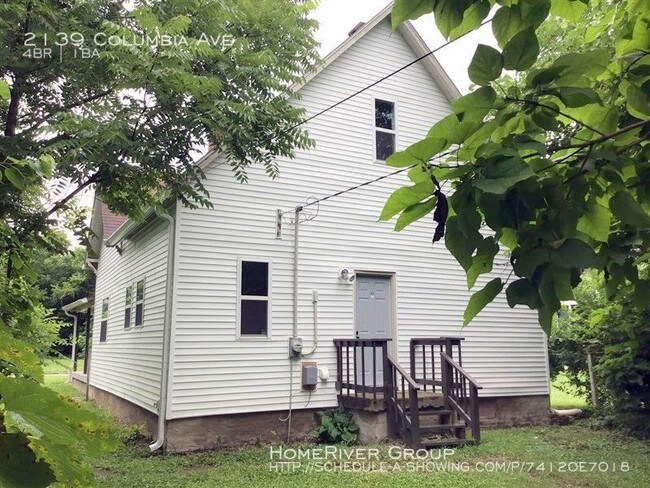 Building Photo - 2139 Columbia Ave