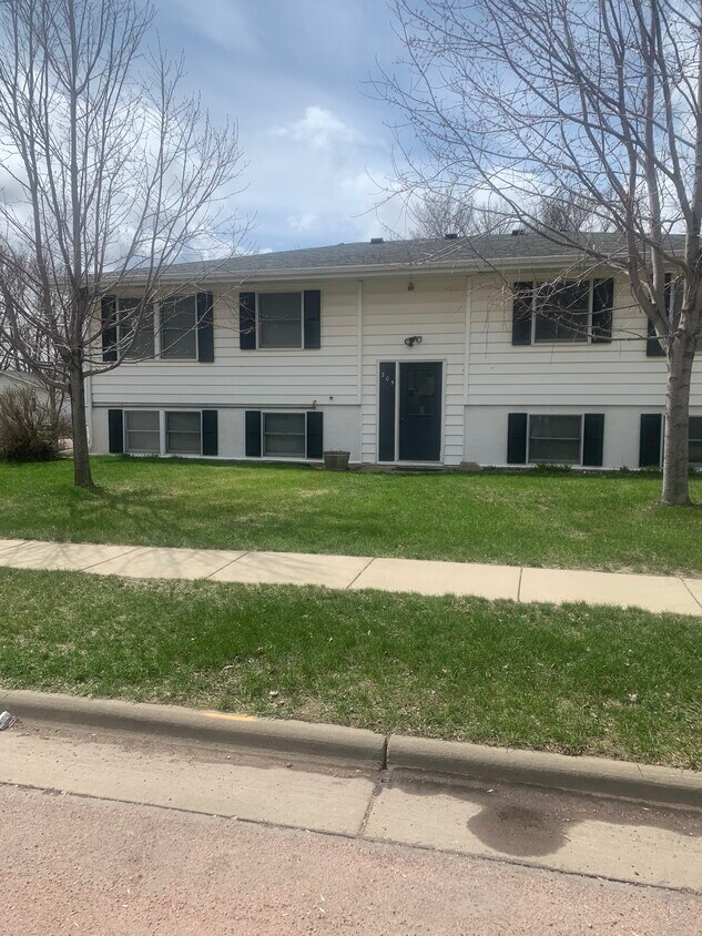 201 Columbia St Unit 2, Harrisburg, SD 57032 Apartments in Harrisburg
