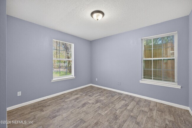 Foto del edificio - 3212 Gilmore St