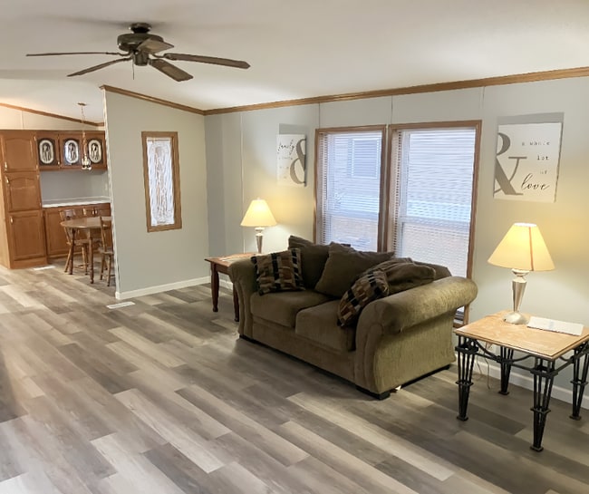 Building Photo - 69 Village Ct