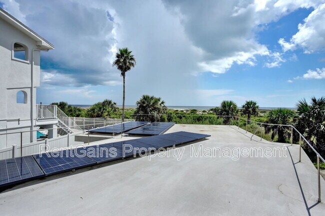 Building Photo - 5084 Atlantic View