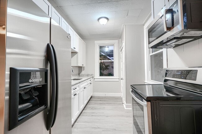 Photo - 5510 Edna Ave Apartment