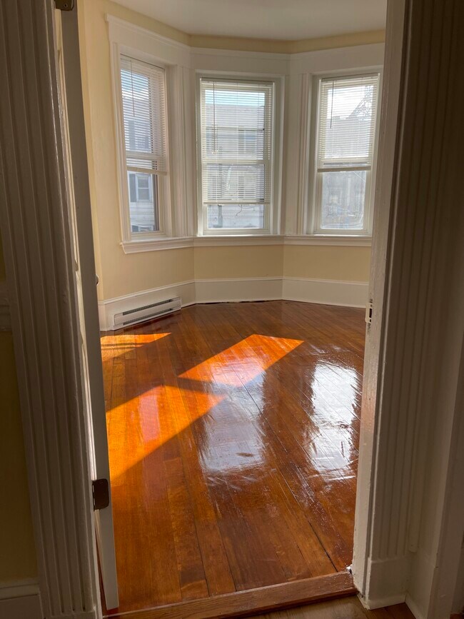 Foto del edificio - 895 Huntington Ave