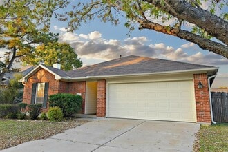 Building Photo - 8402 Hillrock Dr