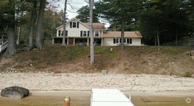 Lakeside - 685 Sebago Rd