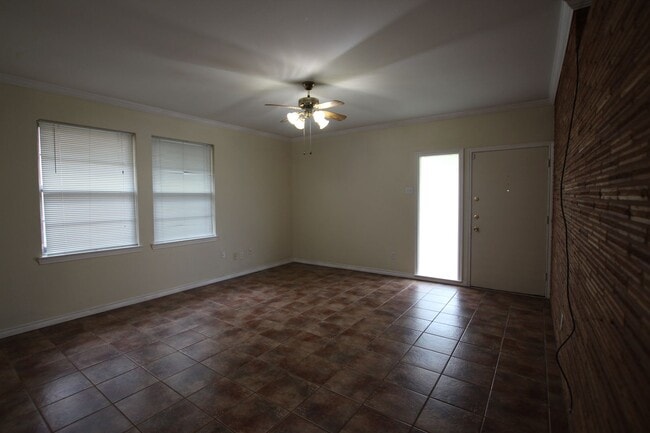 Building Photo - Coming Soon! 3 Bedroom Single Family Home For Rent in East Tyler!