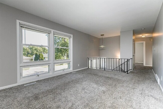Building Photo - 4011 Soutter Ave SE