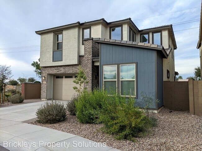 Building Photo - 4 br, 3 bath House - 770 W Derringer Way