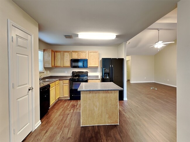 Building Photo - 4623 Trinity River Ct