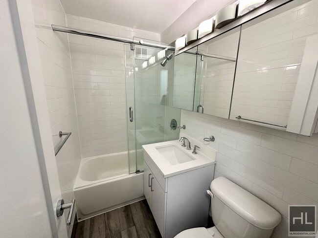 Building Photo - EAST 35 STREET