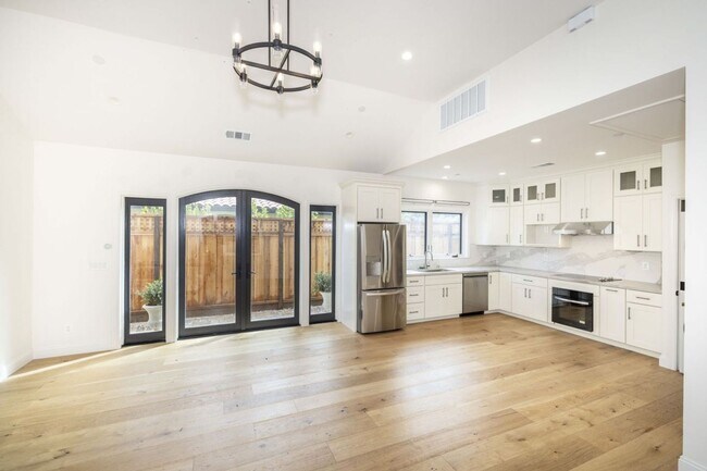 Building Photo - Newly Constructed 2 Bed, 1 Bath ADU in Pri...