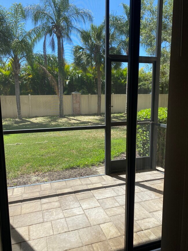 Building Photo - 4132 Via Piedra Cir