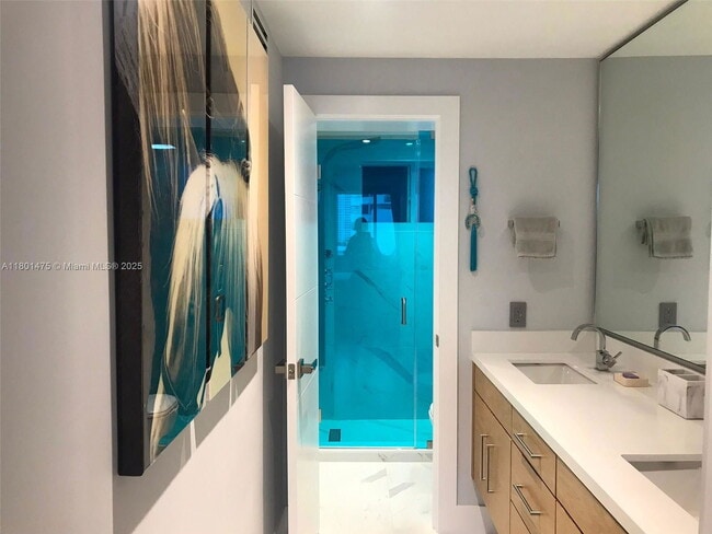 Photo - 1345 Lincoln Rd Apartment