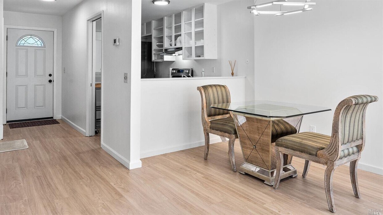 Foto principal - 32 Ross Rd