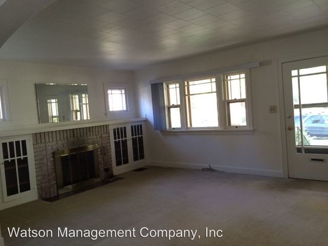 Building Photo - 2 br, 1 bath House - 208 W 26th
