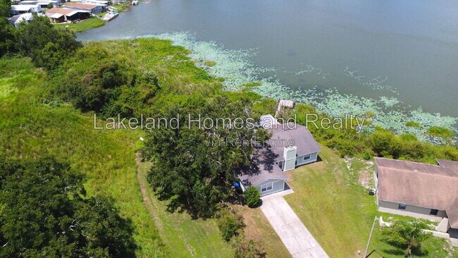 Building Photo - 1204 Honeytree Ln W