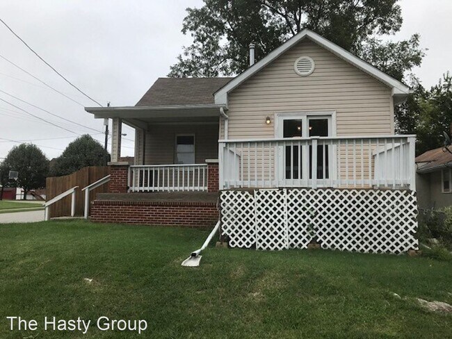 Building Photo - 3 br, 1 bath House - 3901 S Minnie Street