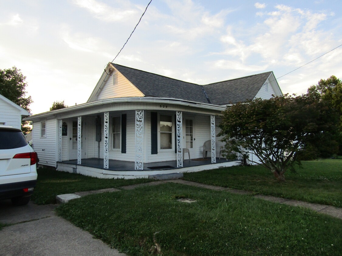 609 Maryland Ave, Nutter Fort, WV 26301 House Rental in Nutter Fort
