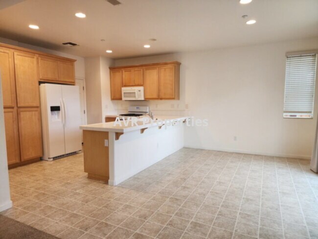 Foto del edificio - 6168 Springtime Common