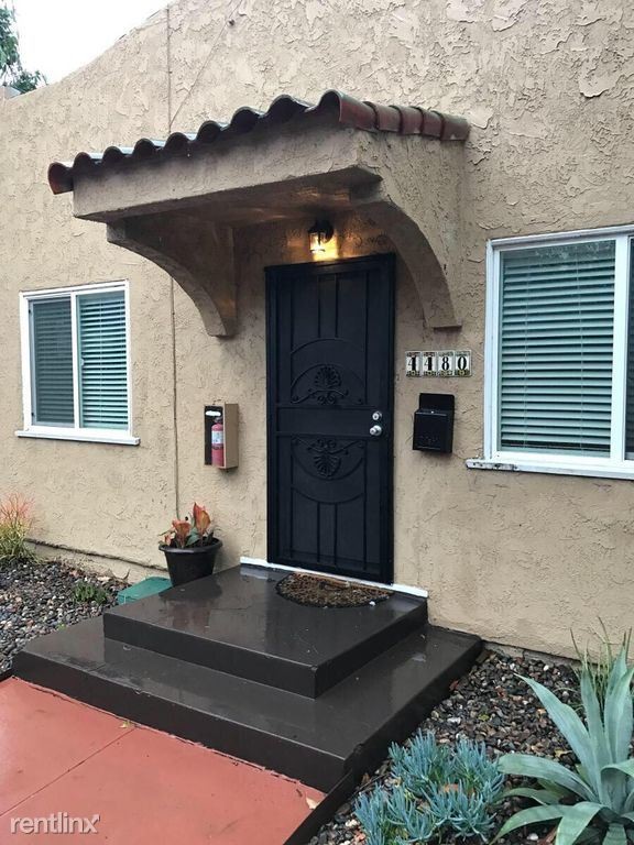 Foto principal - 4480 Texas St