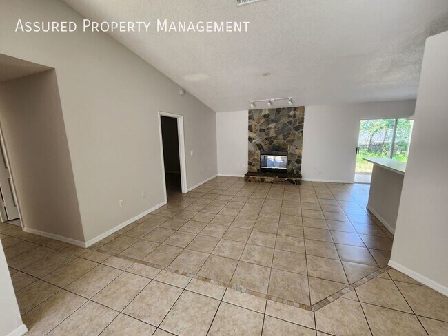 Building Photo - 1850 Marysville Dr
