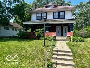 Building Photo - 24 Wallace Ave