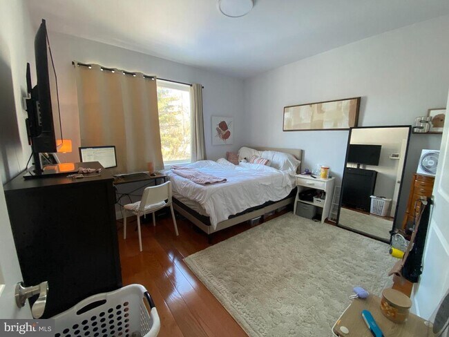 Foto del edificio - 634 N 13th St