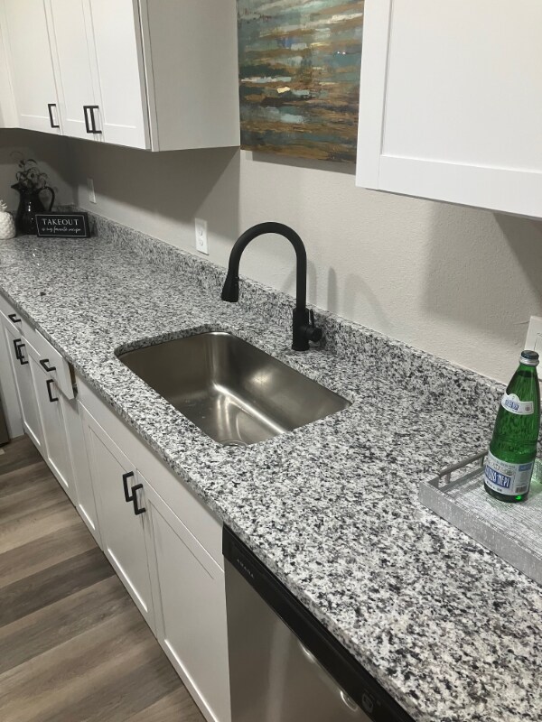 Foto del edificio - 3208 Sabal Palms Ct