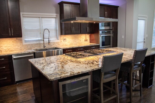 Foto del edificio - 2227 Wayside Dr