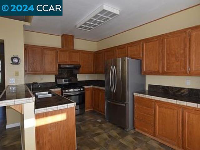 Foto del edificio - 5410 Lakespring Dr