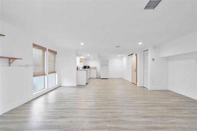 Foto del edificio - 7637 NW 17th Pl