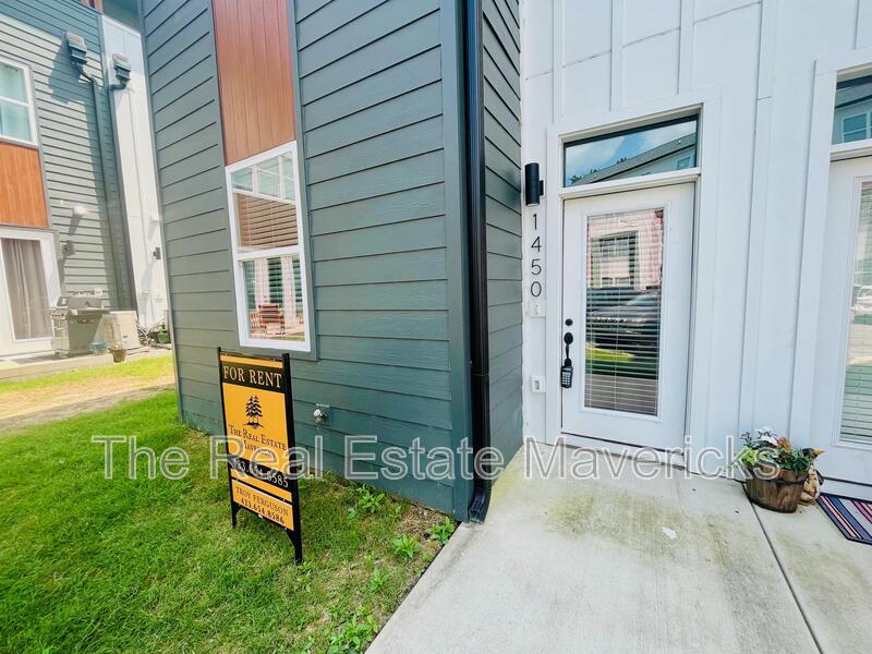 Primary Photo - 1450 Stockyard Place