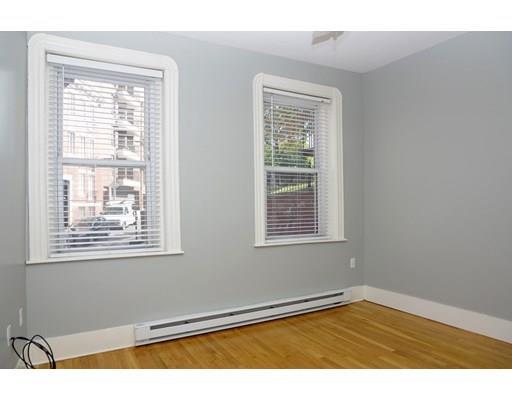 Foto del edificio - 59 Snow Hill St