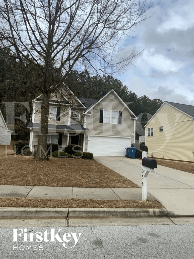 Building Photo - 158 Shadowbrooke Cir SW