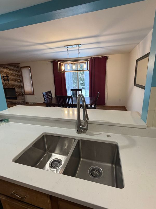 Foto del edificio - 142 Northwood Dr