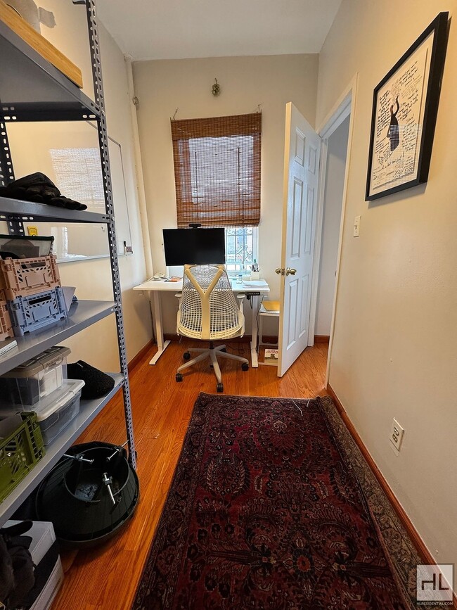 Foto del edificio - DRIGGS AVENUE