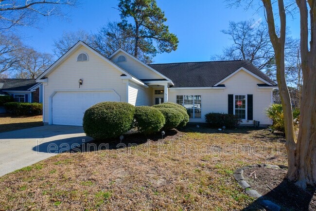 Foto del edificio - 1919 Oak Tree Ln