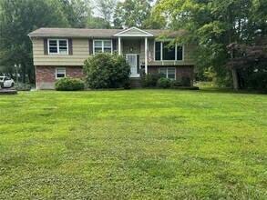 Building Photo - 553 Cross Hill Ln