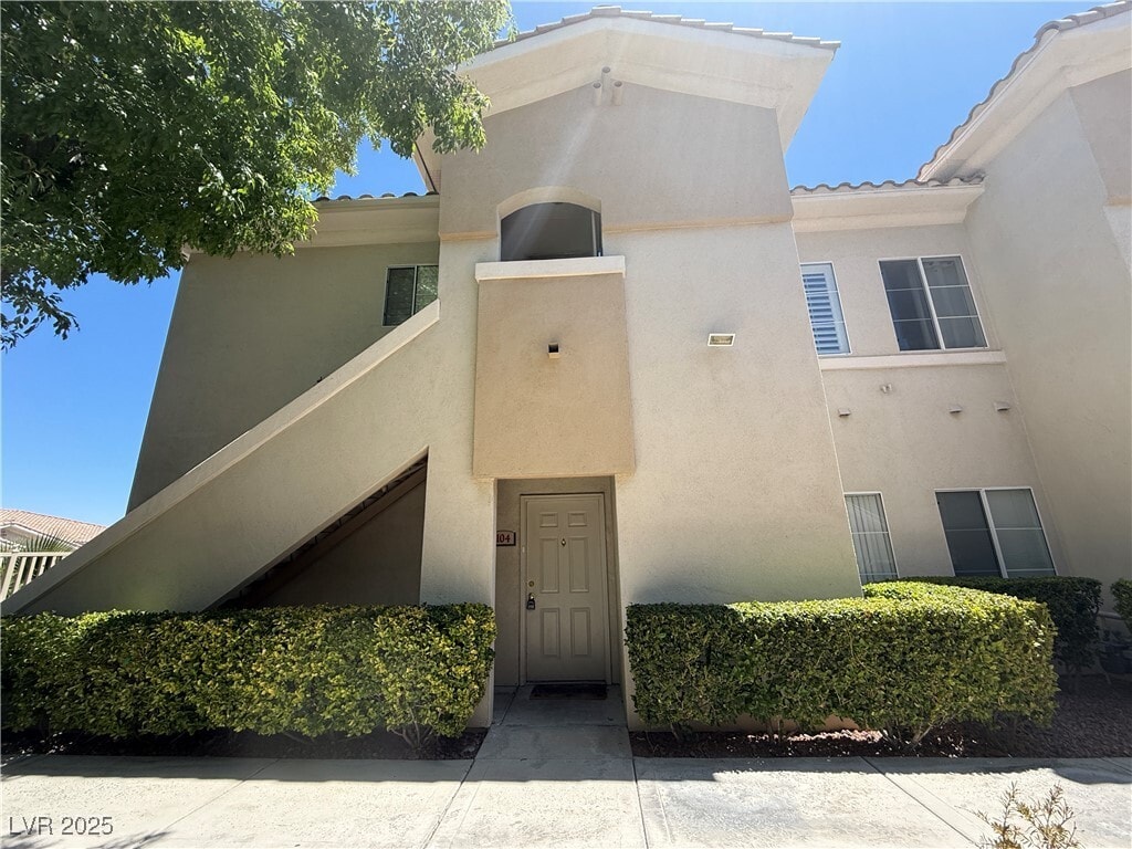 Primary Photo - 10108 Benjamin Nicholas Pl