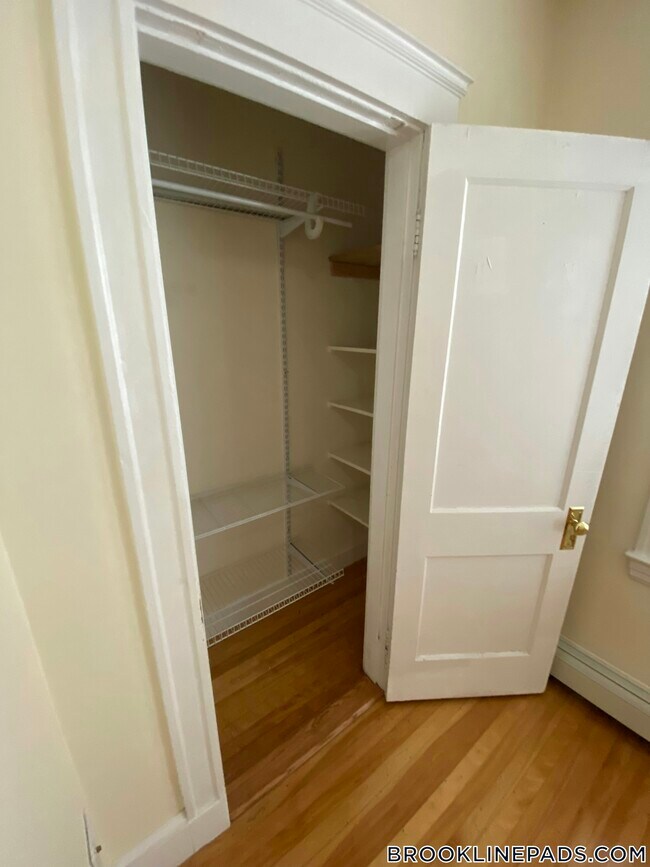 Foto del edificio - 69 Babcock St