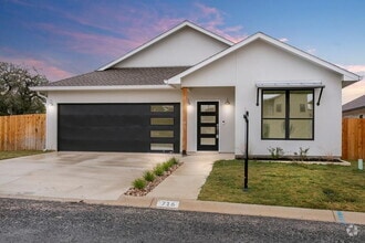 Building Photo - 716 Wedgewood Ln