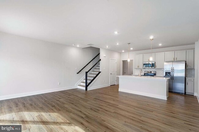 Foto del edificio - 214 MATILDA