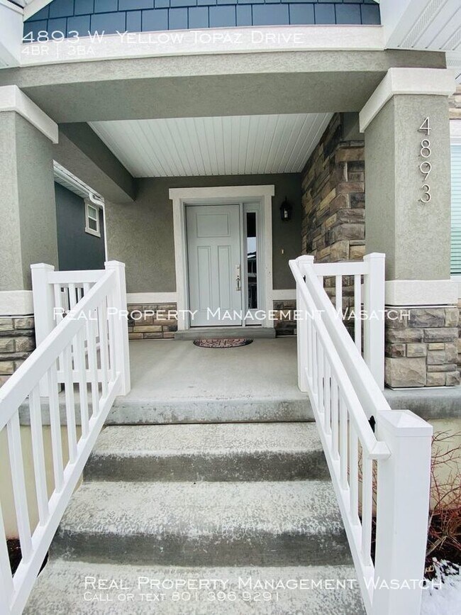 Building Photo - 4893 W Yellow Topaz Dr