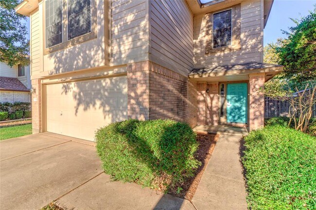 Building Photo - 17508 Dell City Dr