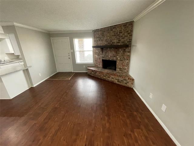 Building Photo - 3613 Country Club Rd N