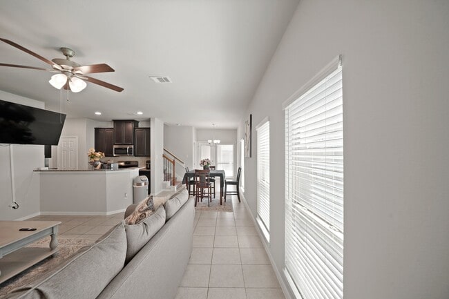 Foto del edificio - 13303 Ardery Meadow Dr